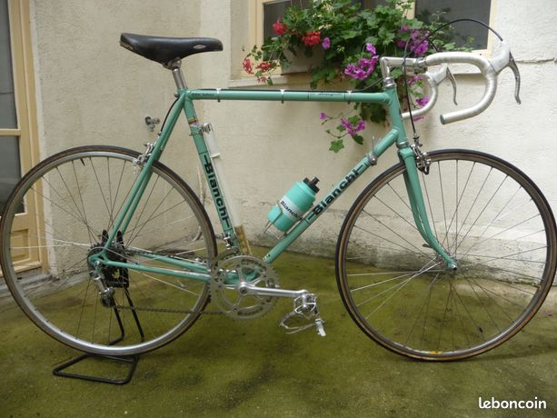 Cadre Vélo Course Vintage Benotto – Rouge – Acier – Taille 55x53 – Fabriqué En Italie