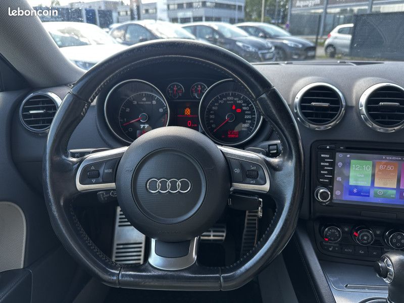 Audi TT 3.2 V6 250CH QUATTRO S TRONIC 6 (image 8)