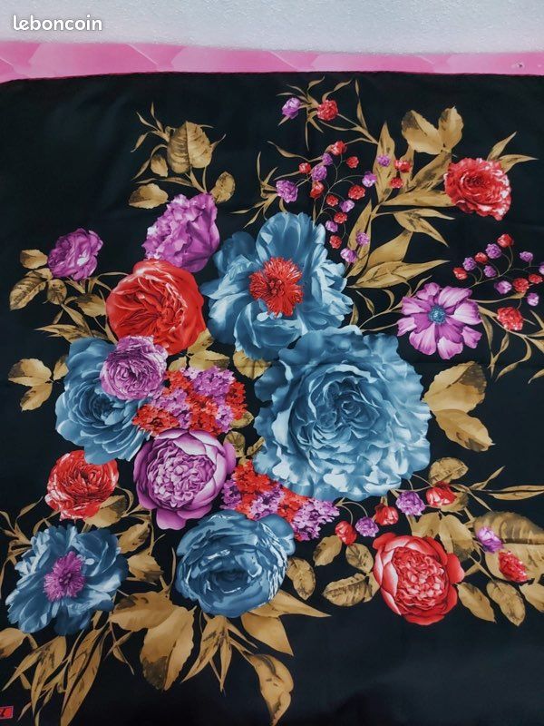 Foulard multicolore (image 2)