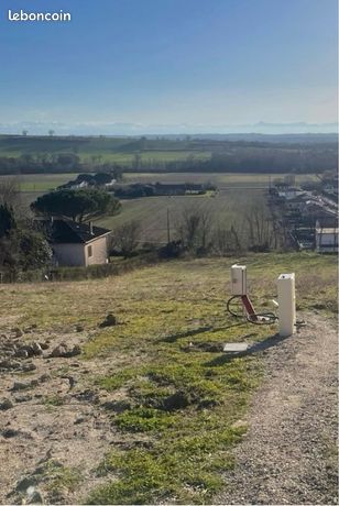 Terrain viabilisé au cœur de Venerque - Vue Pyrénées