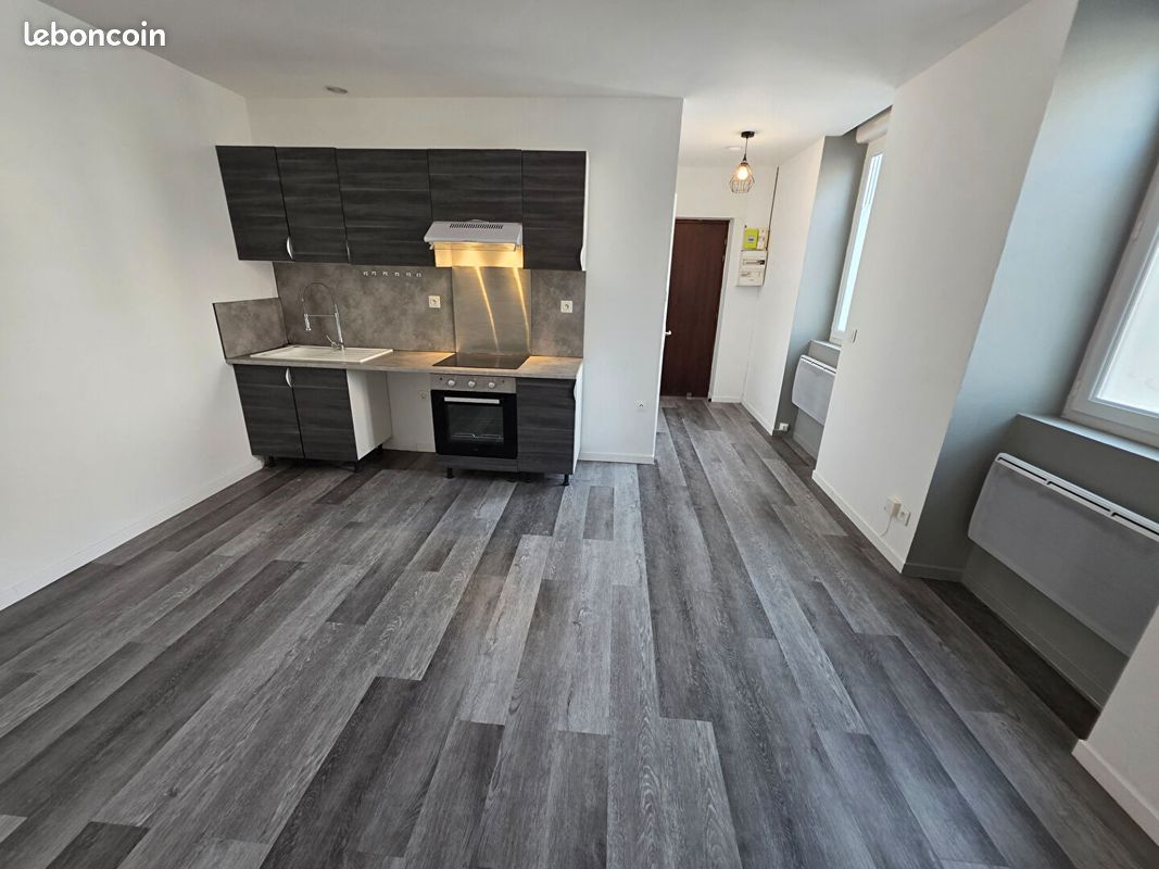 Appartement 2 pièces 38 m² · à Oyonnax · 38 m² · 73 000 €