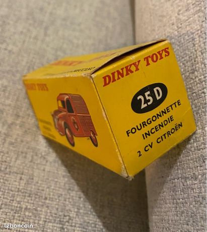 Dinky Toys - 1:43 - Citroën Fourgonnette 2 CV Pompier N°25D
