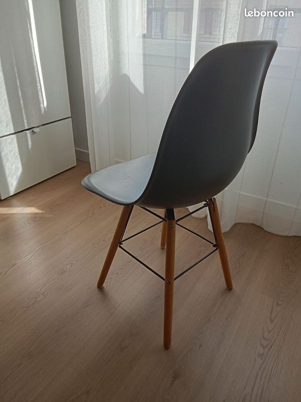 Chaise style scandinave (image 3)