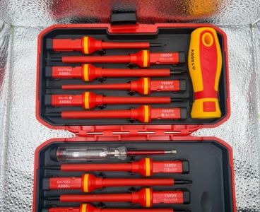 Kit 13 Pièces Tournevis Isolés VDE 1000V - Jeu Magnétique Électricien CR-V