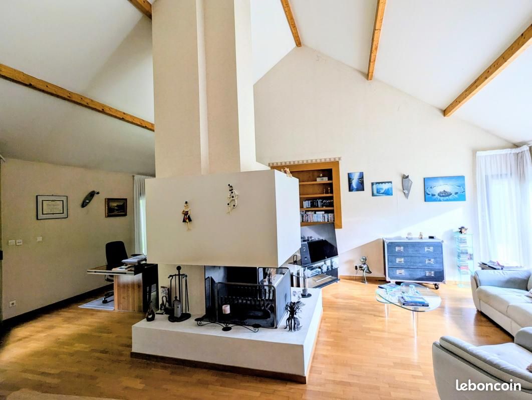 Maison 7 pièces 203 m² (image 6)