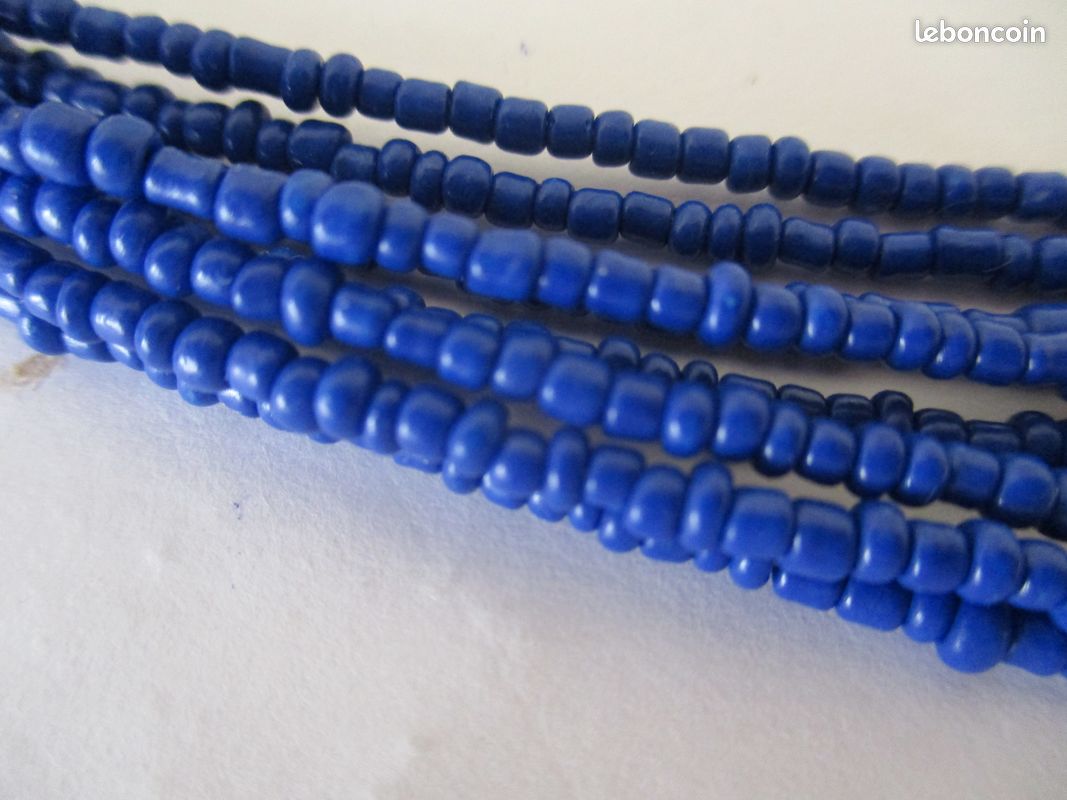 Collier Vintage Perles Tubes En Pâte De Verre Bleu - Bijou Fantaisie Femme, état Impeccable (occasion)