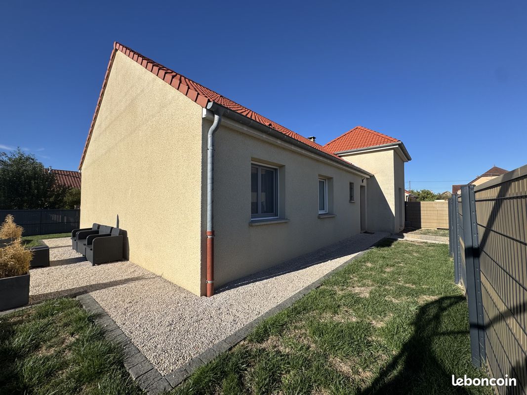 Maison 5 pièces 107 m² · à Tréclun · 107 m² · 249 000 €