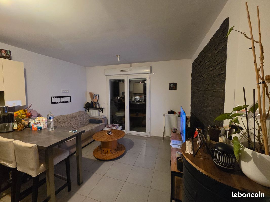 Appartement 2 pièce(s) 40 m²à louer Sainte-genevieve-des-bois