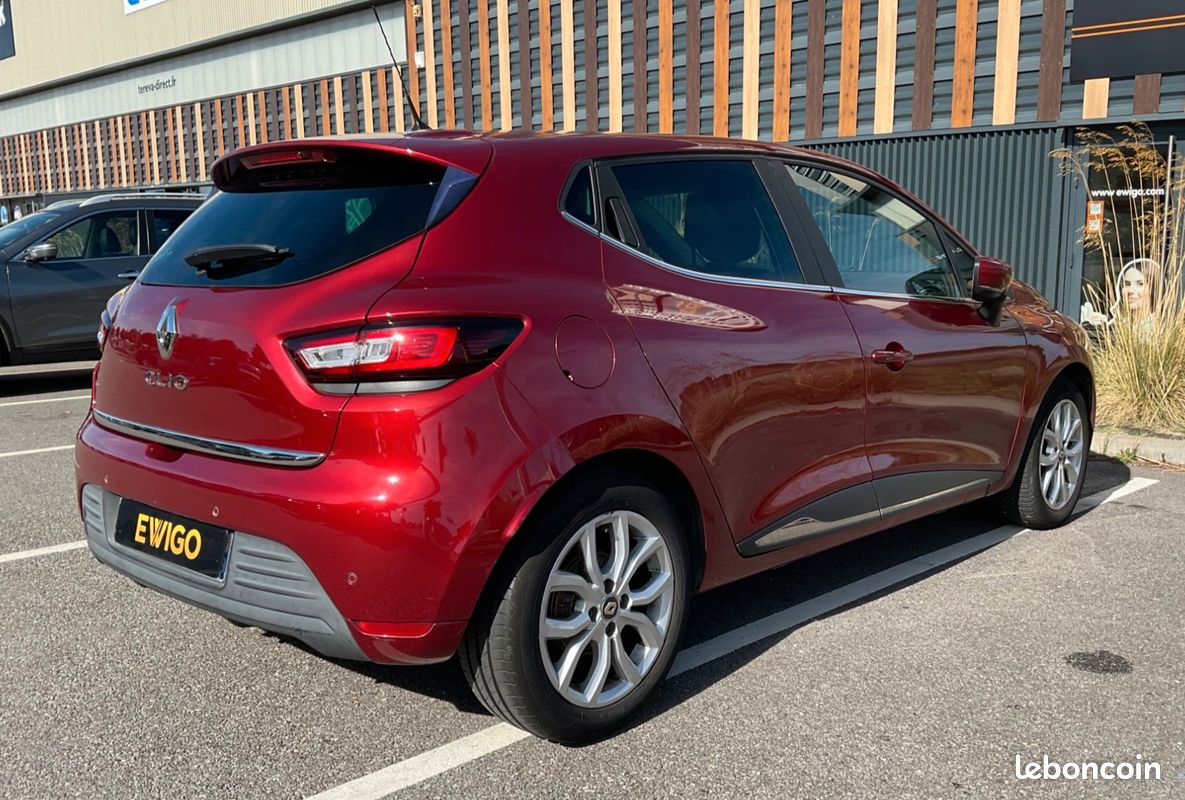 Renault clio 1.2 tce 120 energy intens (image 2)