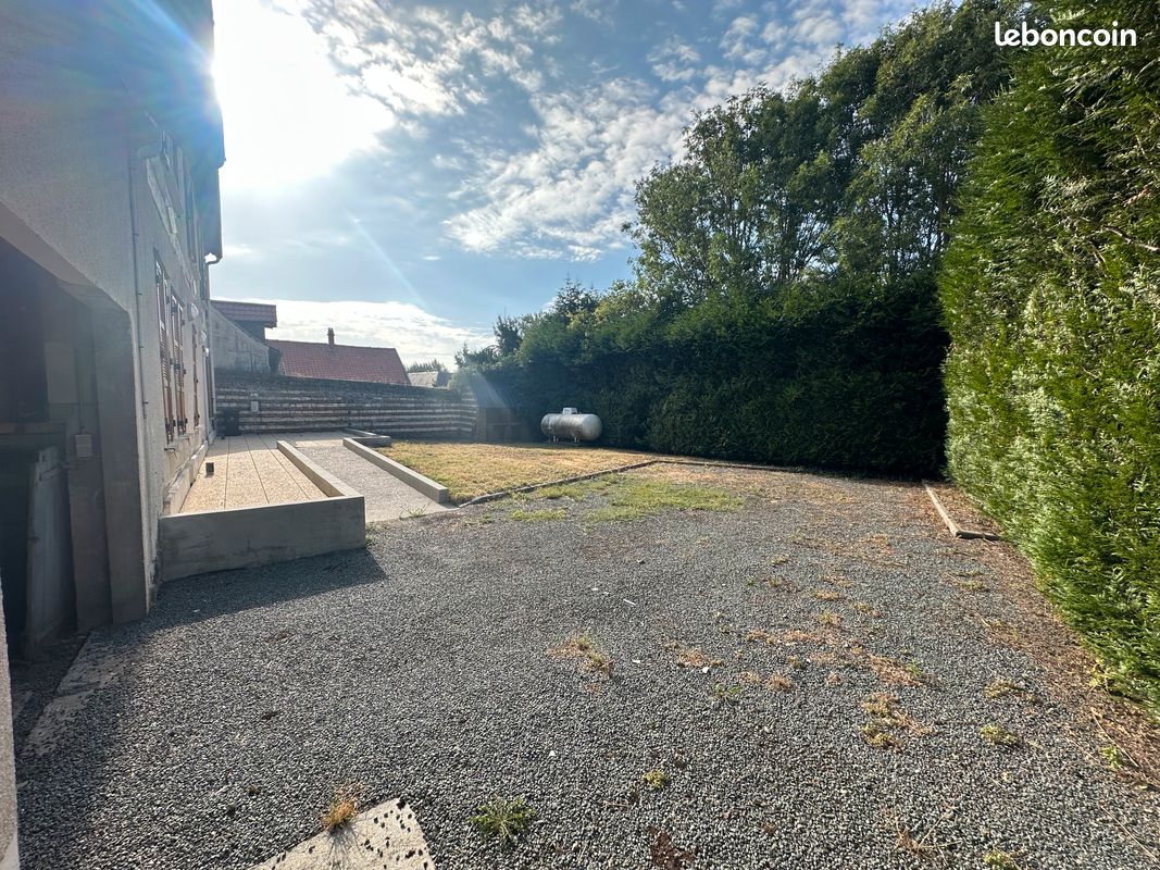 Maison 6 pièces 135 m² · à Caix · 135 m² · 950 €