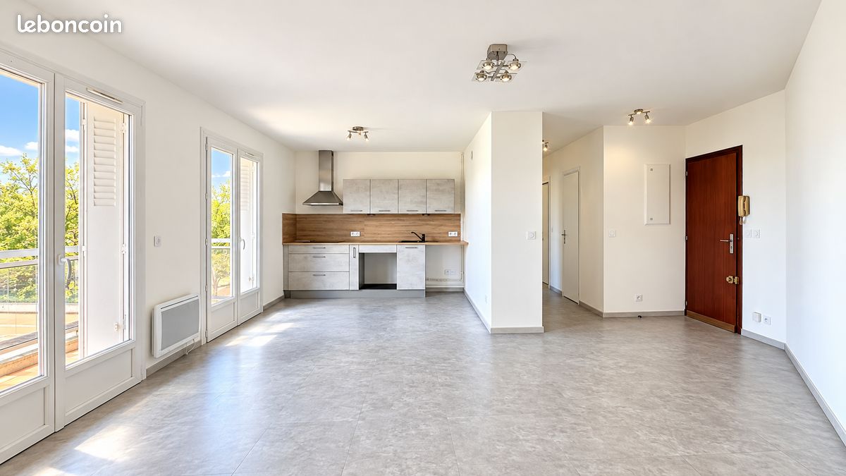 Appartement 3 pièces 67 m² · à Meyzieu · 67 m² · 903 €/mois