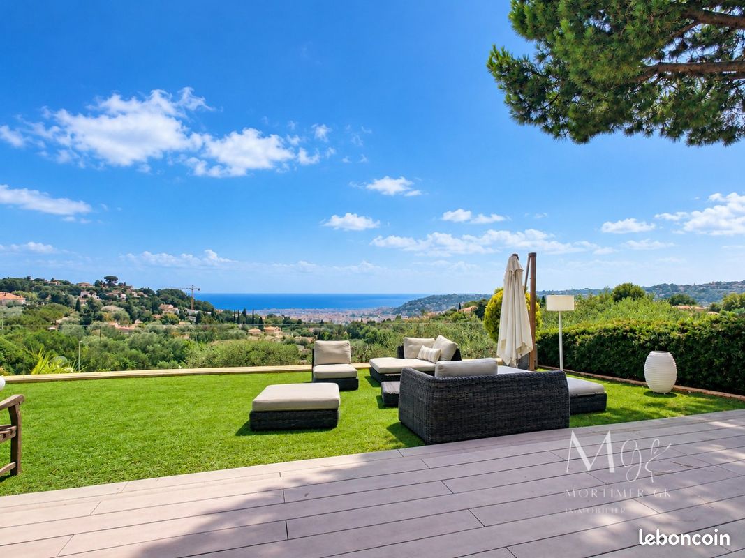 Maison 5 pièces 179 m² · à Nice · 179 m² · 1 095 000 €