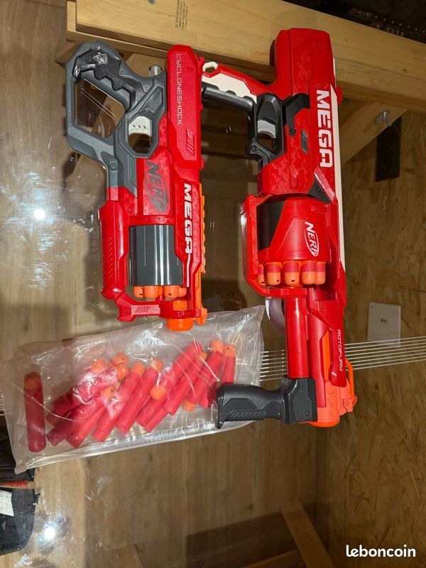 LOT DE FUSIL de chasse vagabond Nerf Doomland revolver pistolet