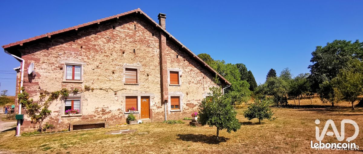 Maison 4 pièces 131 m² · à Fougerolles-Saint-Valbert · 131 m² · 330 000 €