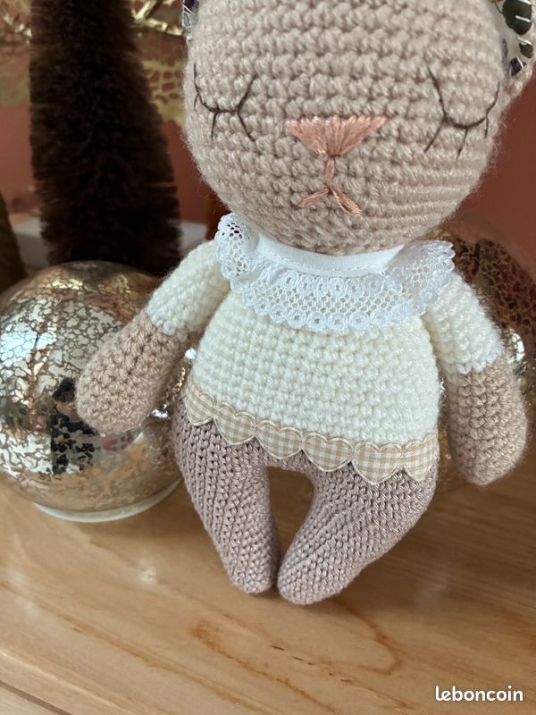 doudou peluche ours beige crème pull laine BUKOWSKI 18cm
