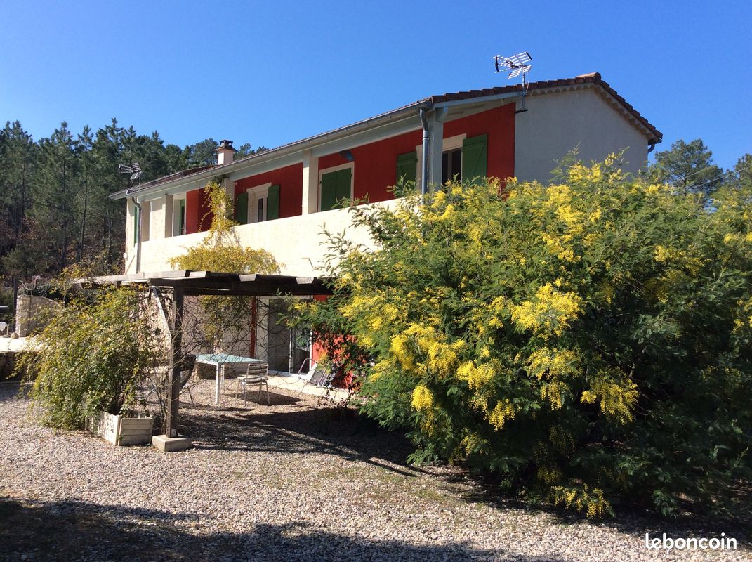 Maison 4 pièces 160 m² · à Banne · 160 m² · 330 000 €