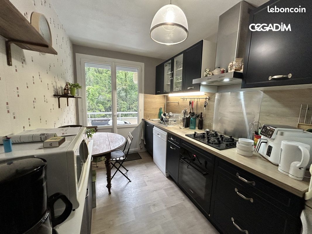 Appartement 3 pièces 74 m² · à Clermont-Ferrand · 74 m² · 900 €/mois