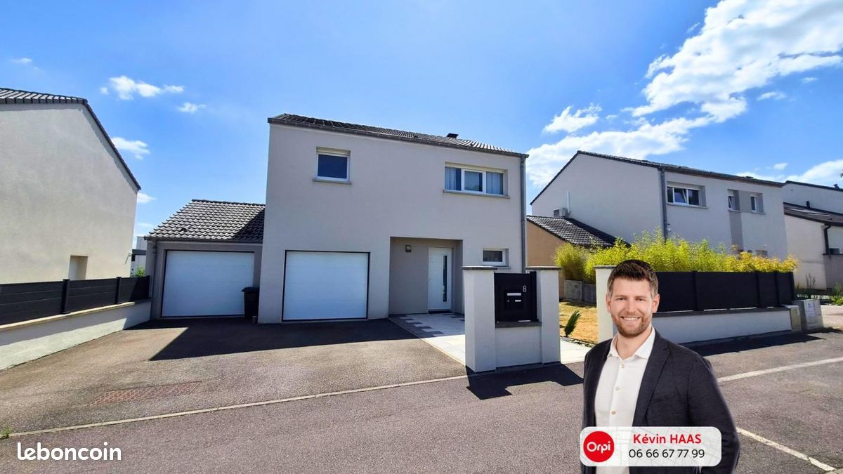 Maison 5 pièces 102 m² · à Volstroff · 102 m² · 378 000 €