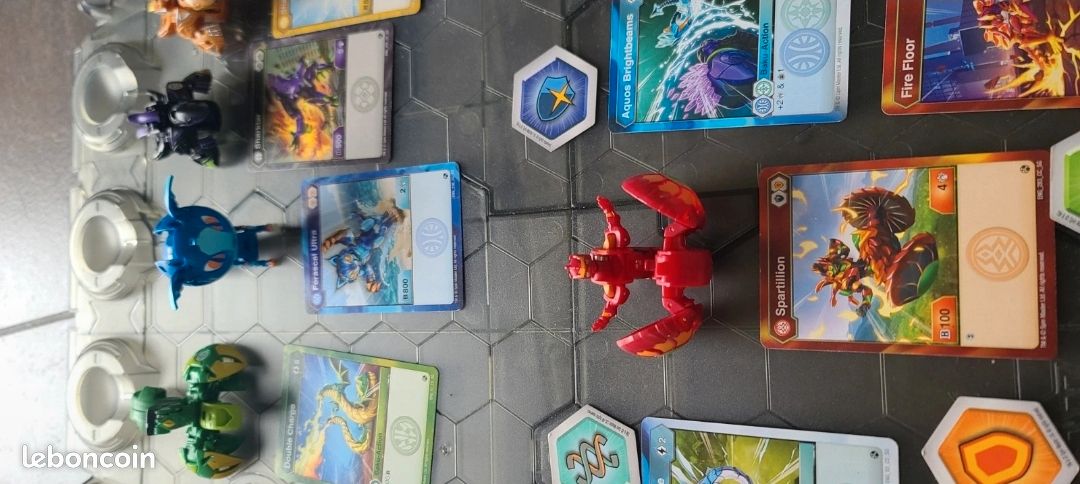 Lot Bakugan et arène (image 3)