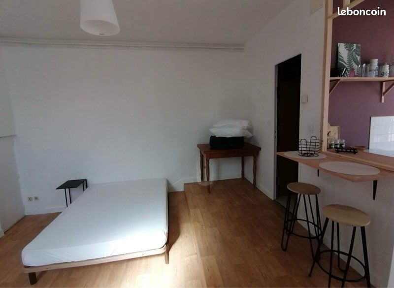 Appartement 1 pièce 30 m² · à Saint-Amand-Montrond · 30 m² · 340 €/mois