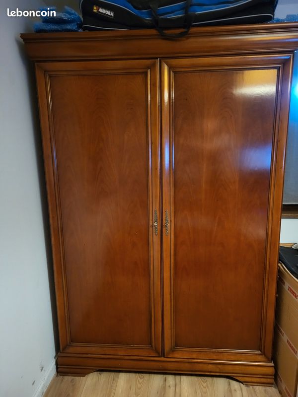 Armoire en Merisier (image 1)