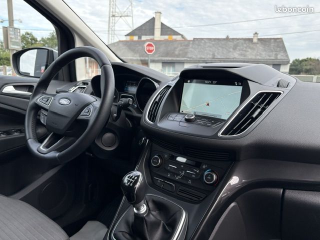 Ford C-MAX 1.0 ECOBOOST 100CH STOP&START TITANIUM (image 16)