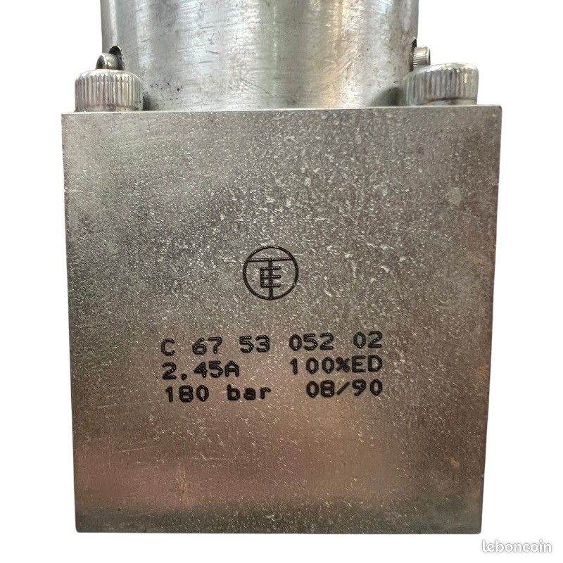 DENISON 4DP02E4303Q60A2G12C1 Valve directionnelle proportionnell (image 6)