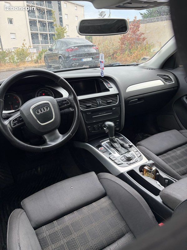 Audi A4 b8 (image 2)