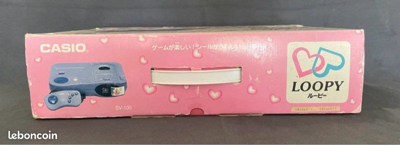 Je vends cette console Casio Loopy SV-100, une pièce rare du rétrogaming japonais. Fonctionnelle et en très bon état, elle ravira les collectionneurs - Type de produit : Console portable rétro - Mar (image 3)