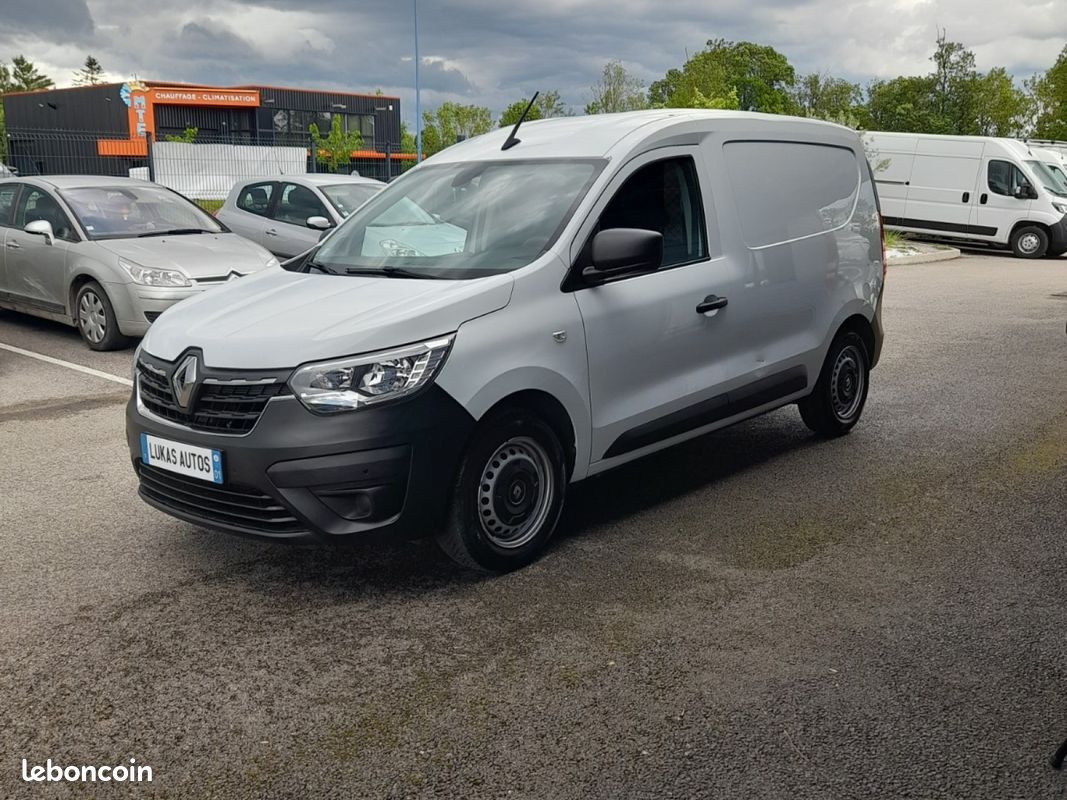 Renault express van tce 100 confort prix 6500 euros ht (image 3)