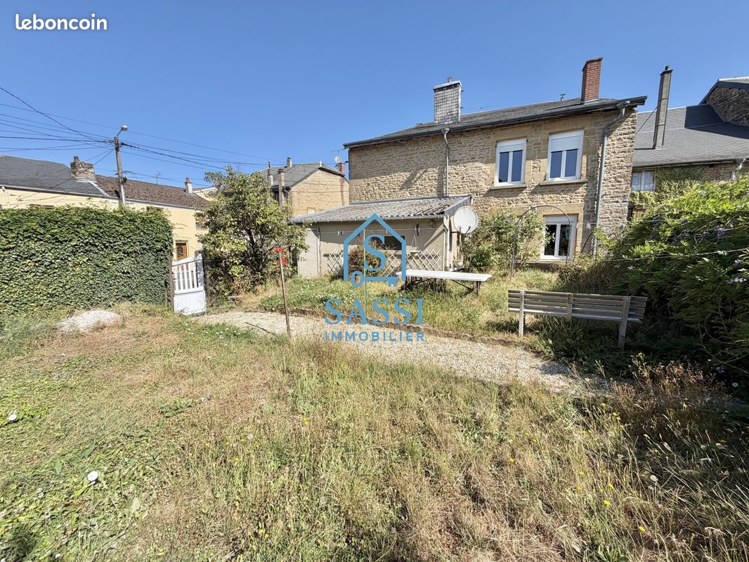 Maison 4 pièces 95 m² · à Francheval · 95 m² · 80 000 €