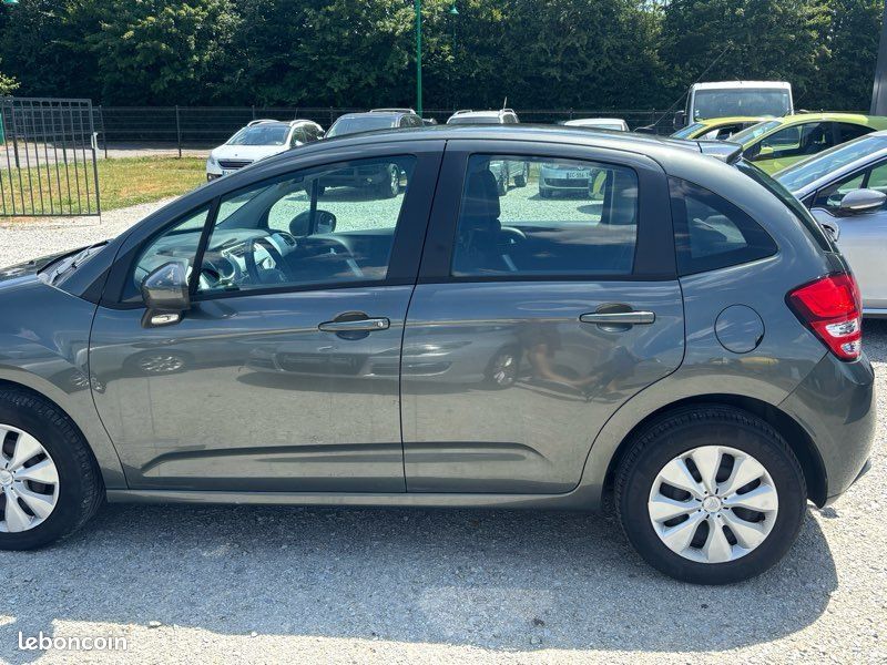 Citroën c3 ii (2) 1,4hdi 70cv 4cv Clim/régulateur/attelage (image 7)