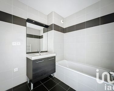 Appartement 240 000 € - 64 m²