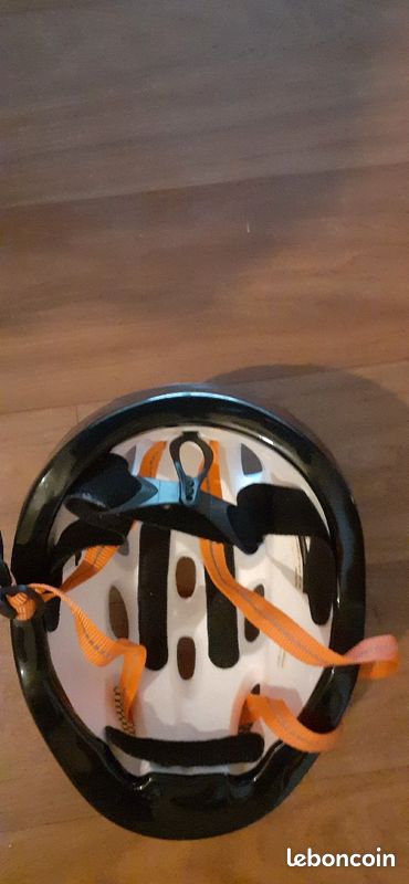 Casque vélo (image 1)