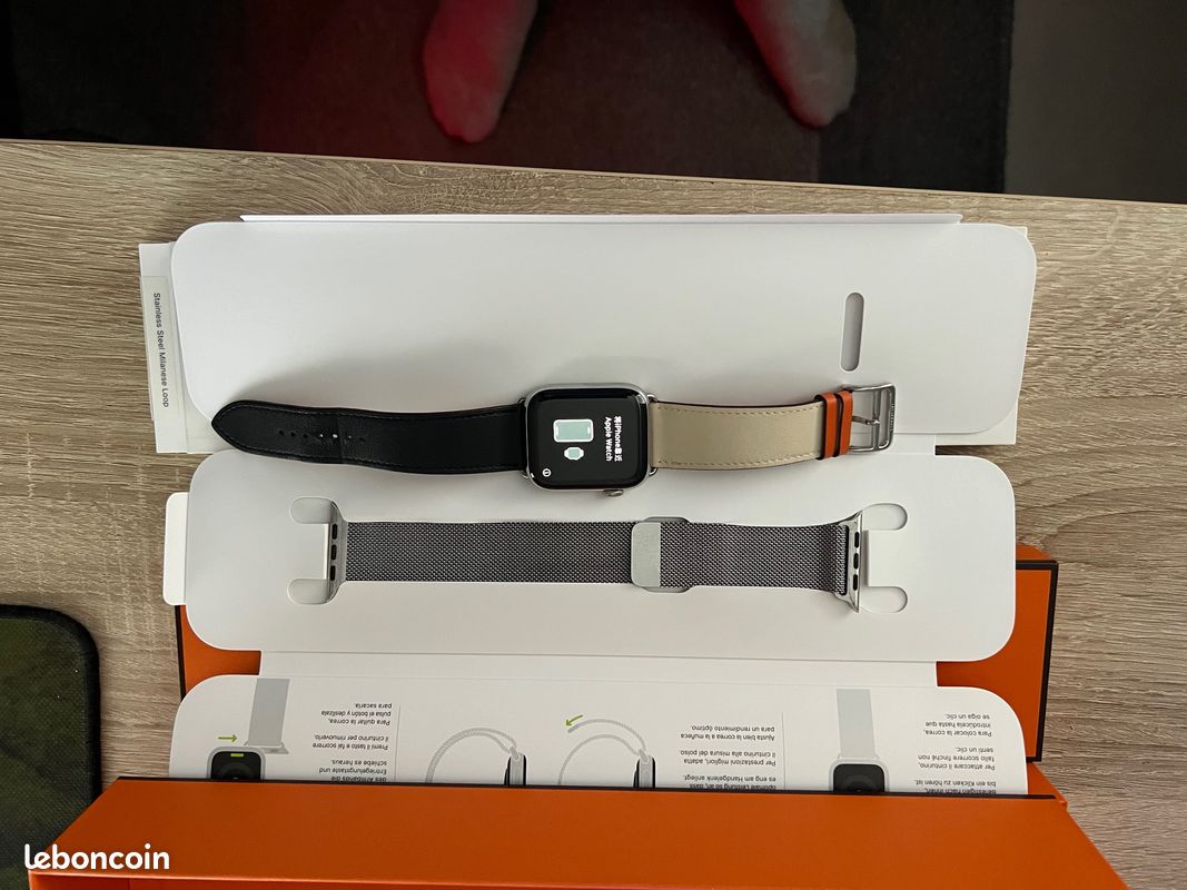 Apple Watch HERMES serie 4 44mm (image 1)