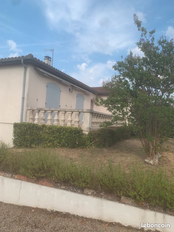 Maison 7 pièces 180 m² · à Gensac-la-Pallue · 180 m² · 285 000 €