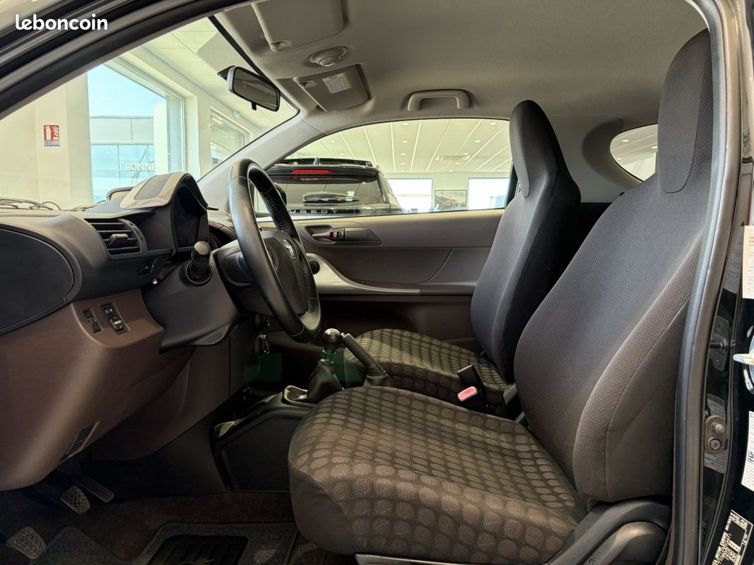 Toyota IQ 68 VVT-i iQ1st (image 9)