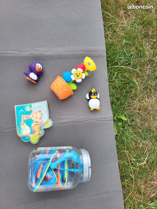 Lot jouets pour le bain (image 12)