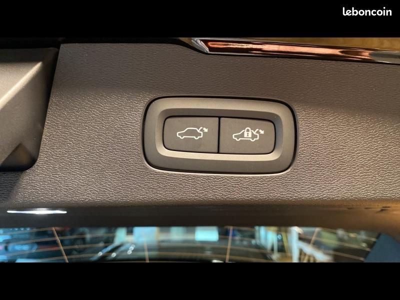 Volvo V60 B4 197ch Ultra Style Dark DCT 7 (image 21)