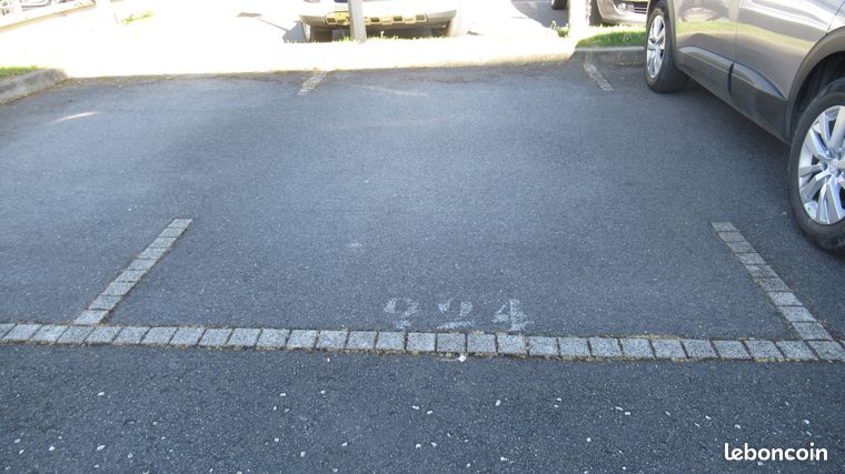Loue place de parking