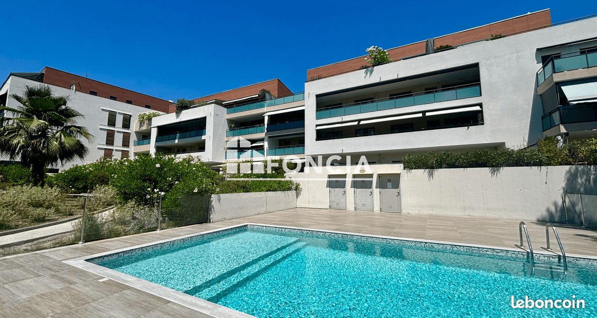 Parking 2 pièces 54 m² · à Saint-Raphaël · 54 m² · 225 000 €