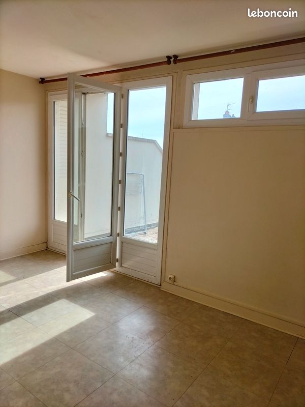 Appartement 1 pièce 30 m² · à Guéret · 30 m² · 420 €/mois