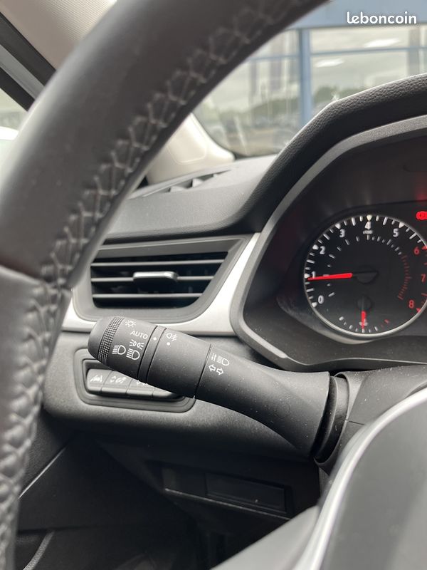 Renault CAPTUR II 1.0 TCE 90CH EVOLUTION (image 18)