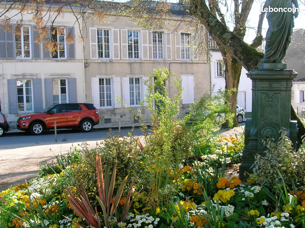 Immeuble 6 pièces 102 m² · à La Rochelle · 102 m² · 550 000 €