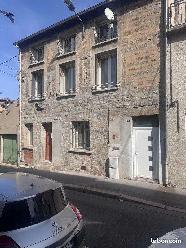 Maison 6 pièces 130 m² · à Saint-Étienne · 130 m² · 144 000 €