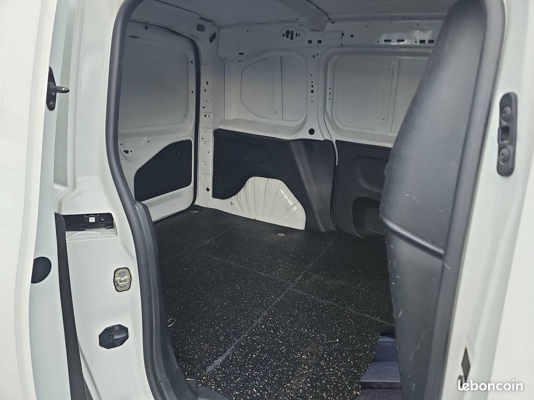 Opel combo cargo 1.5 130 ch s/s l1h1 standard pack clim (image 14)