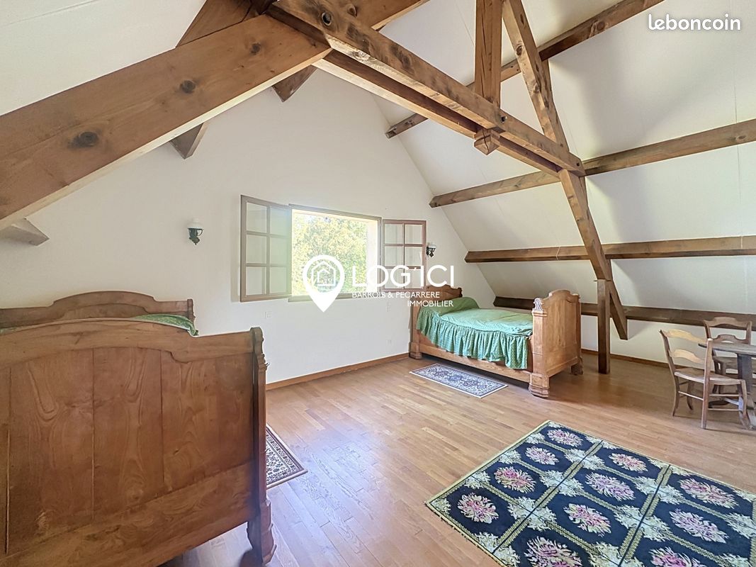 Maison 6 pièces 247 m² (image 15)