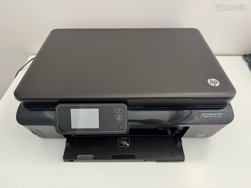 Imprimante HP Photosmart 5520 scanner (image 4)