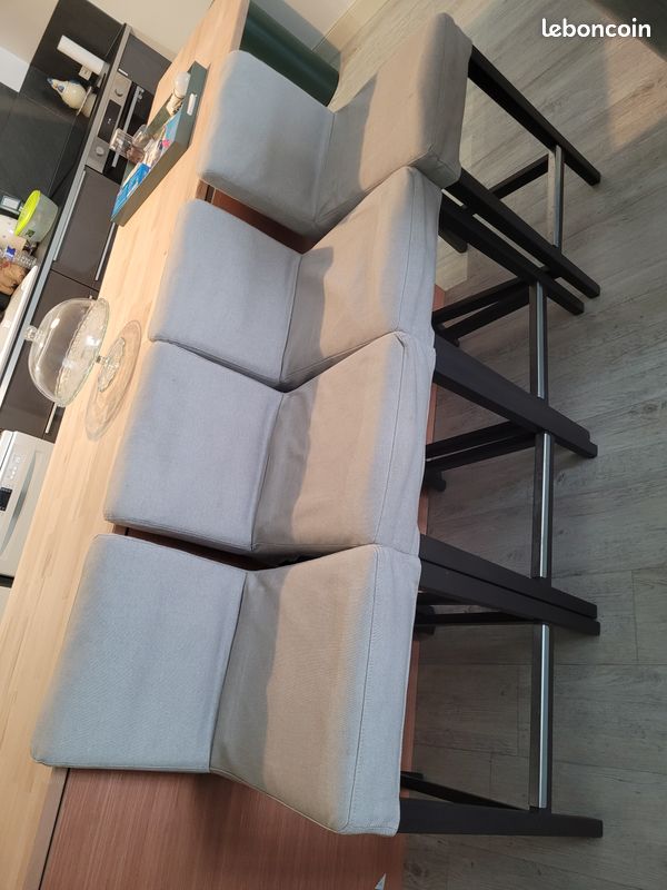 Chaises hautes (image 3)