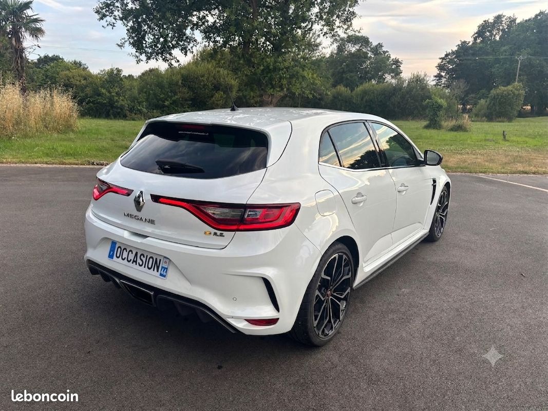 RENAULT MEGANE 4 PHASE 1 RS finition HATCHBACK 1.8i TCE 280 (image 2)